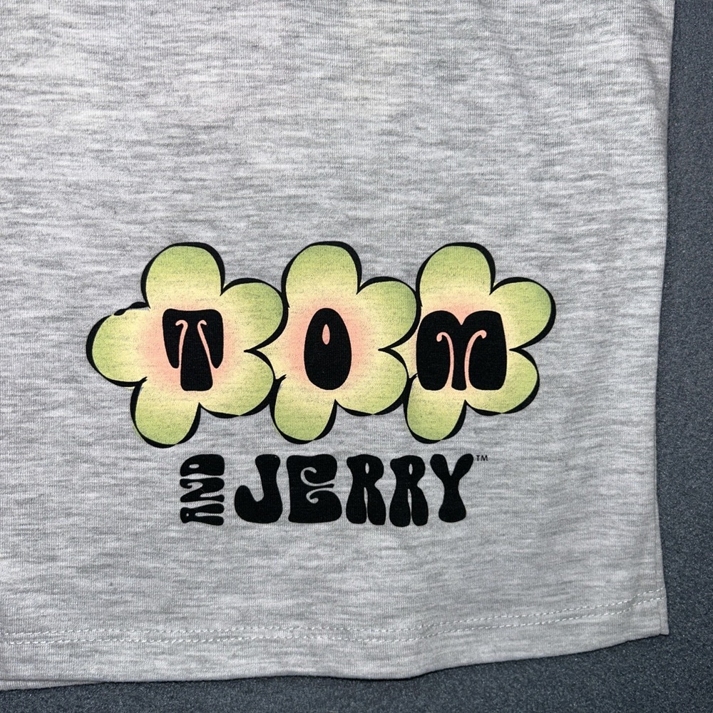 Tom and Jerry "Be Kind" Adult T-Shirt M Gray Cotton Blend Embroidered - Picture 6 of 6